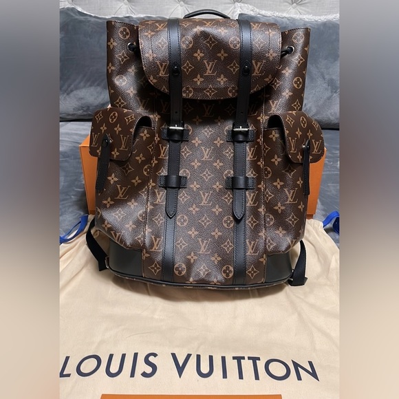 Louis Vuitton Christopher Backpack PM - Picture 11 of 16